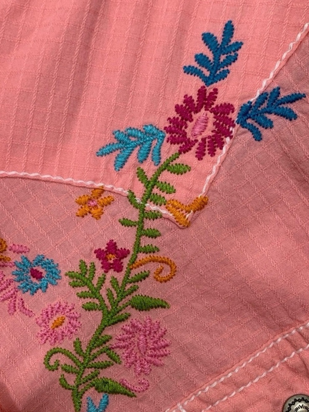 Ariat Pearl Snap Pink Floral Embroidered Western Shirt - Picture 5 of 6